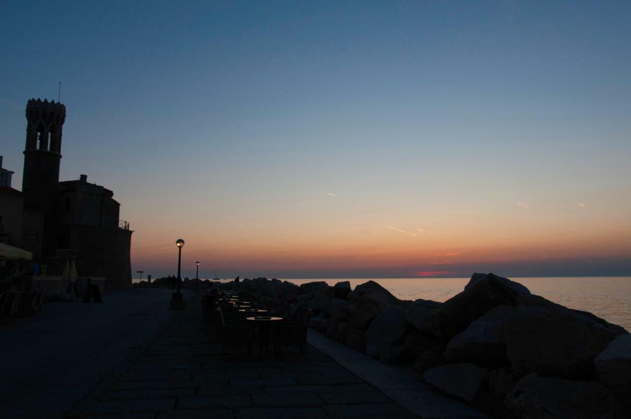 Spacious Balcony Apartment Piran Bagian luar foto